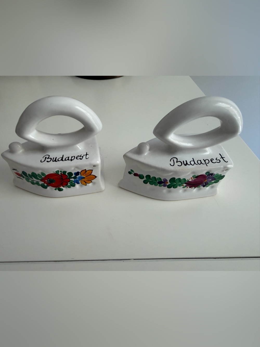 Budapest Hungarian glazed Flat Iron decor/souvenir  ( Set of 2)